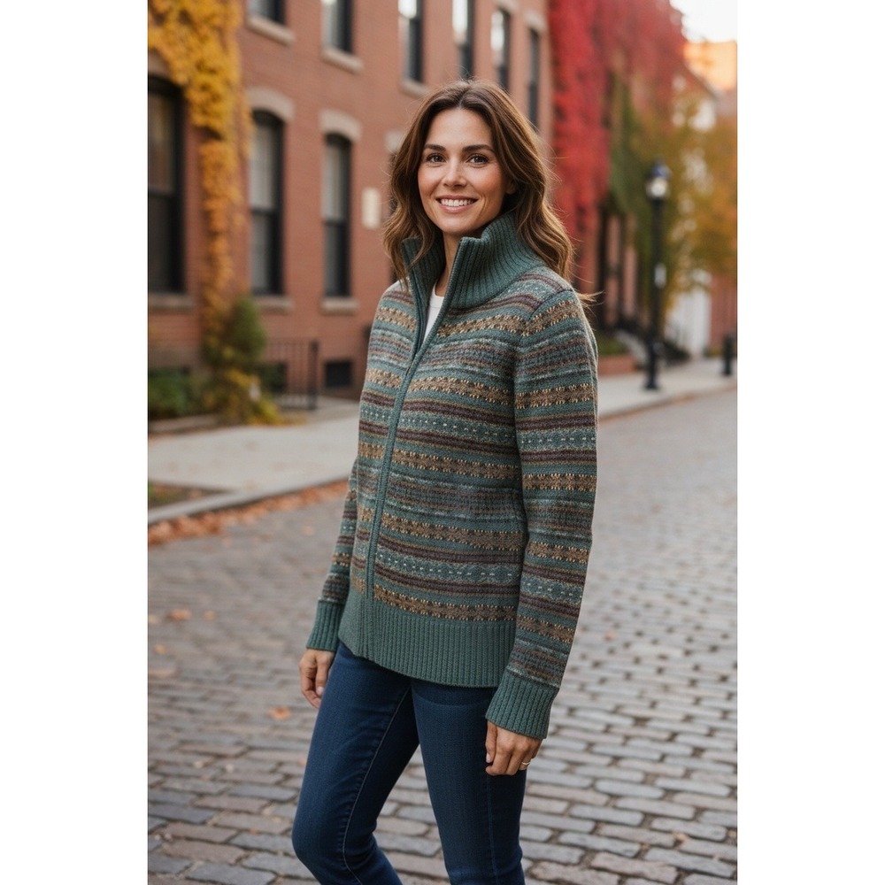 Eddie Bauer 100% Wool Sweater Full Zip Womens Sz Large Preppy. Cabincore cozy